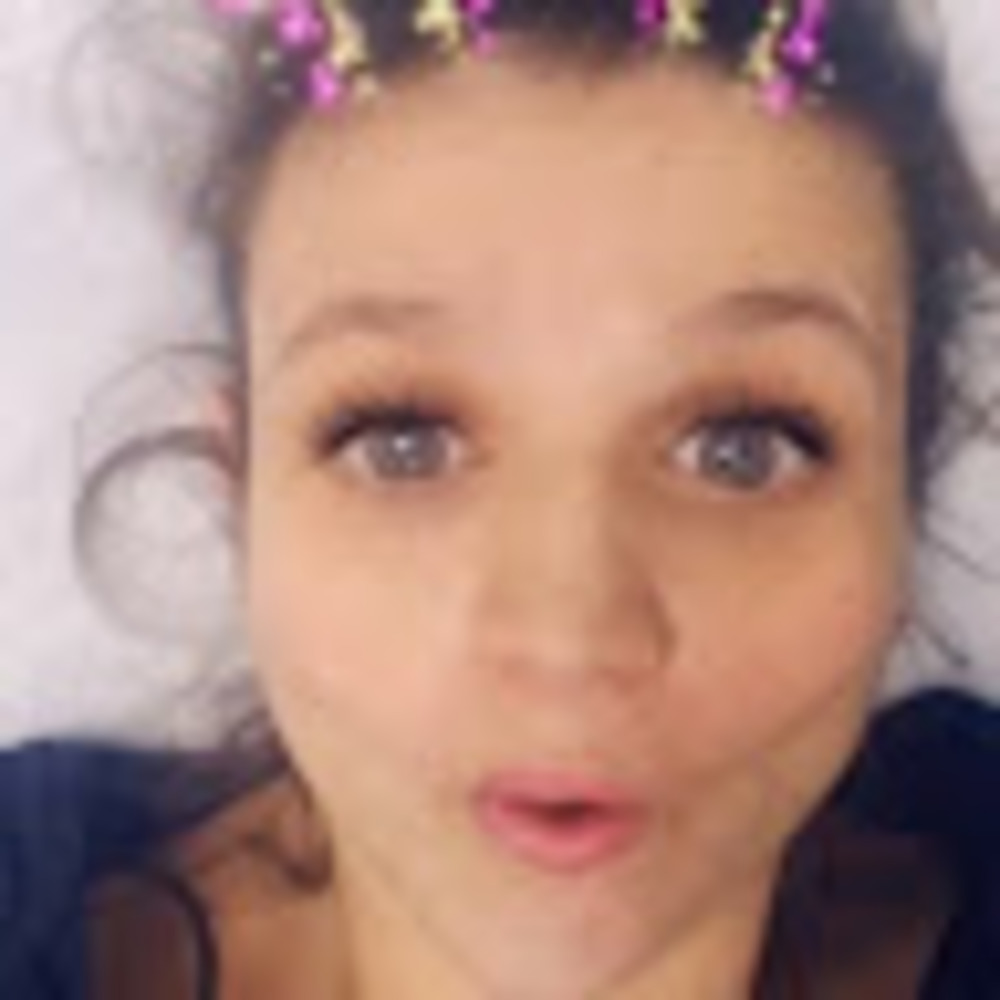 Meet your Posher, Vicki